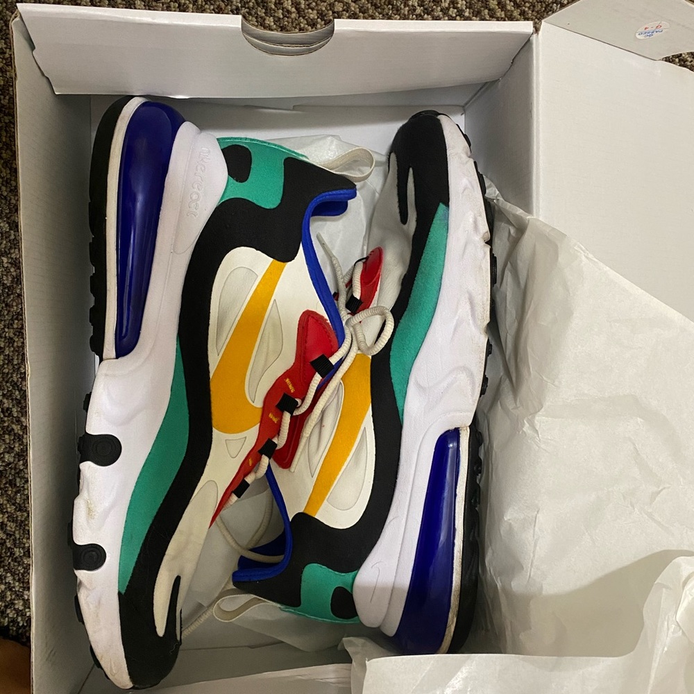 Air Max 270 React
